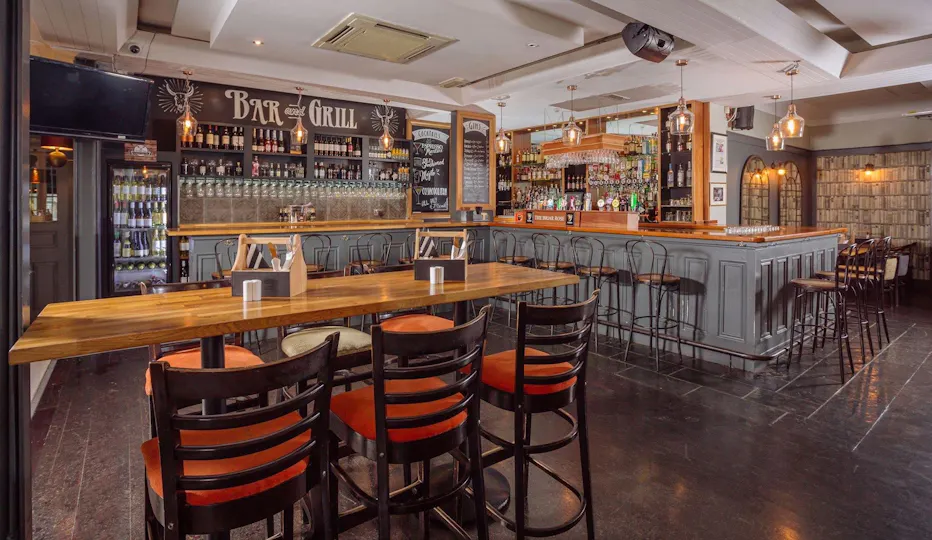 Briar Rose Bar & Grill