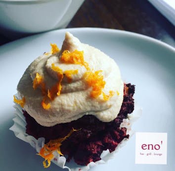 Eno' Bar & Grill