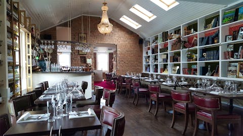 1909 Restaurant & Wine Bar