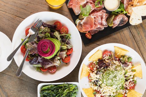 Elephant & Castle - Brittas Bay