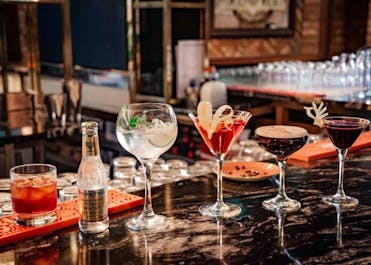 Merchant bar and Restaurant