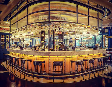 Zozimus Bar