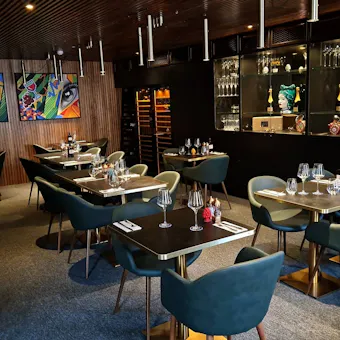 Amuri Restaurant