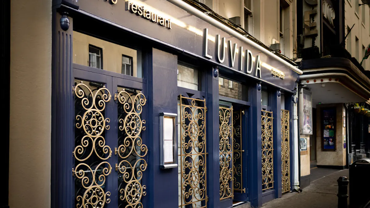 LUVIDA Restaurant