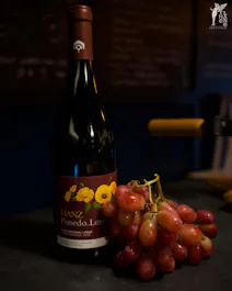 The Lane Winebar