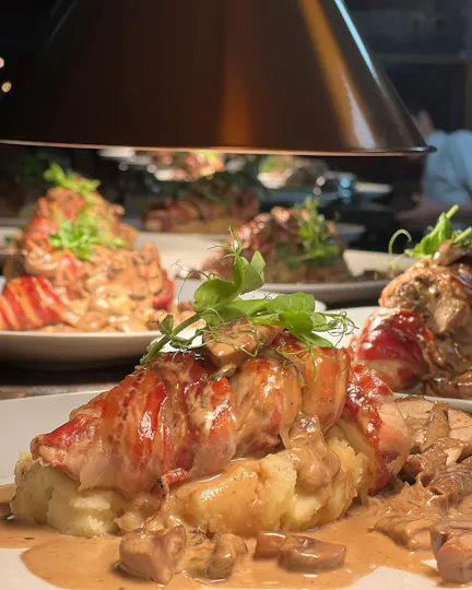 Virtuoso Restaurant