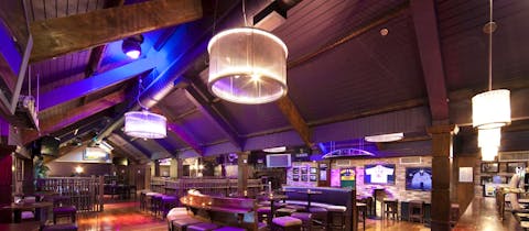 Arthur's Bar at the Court Yard Hotel