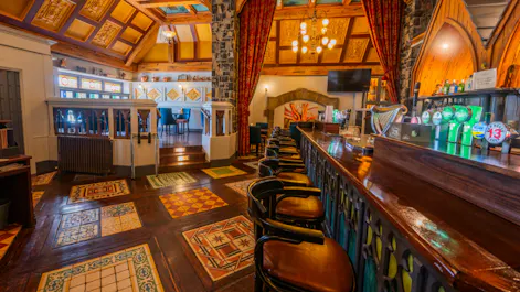 Chapter 24 Gastro Pub