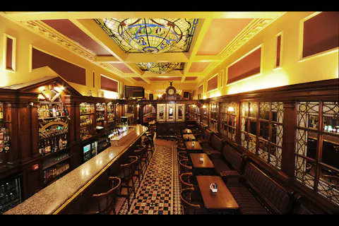 Madigan's Earl Street