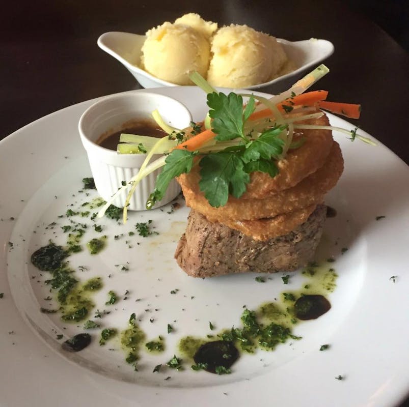 The Pier Hotel - Wine Tasting Room