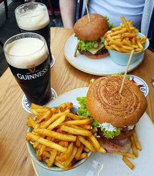 BoBo's Burgers Restaurant
