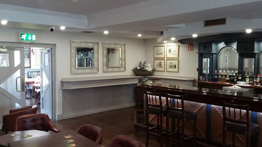 Dorans at the Beachcomber