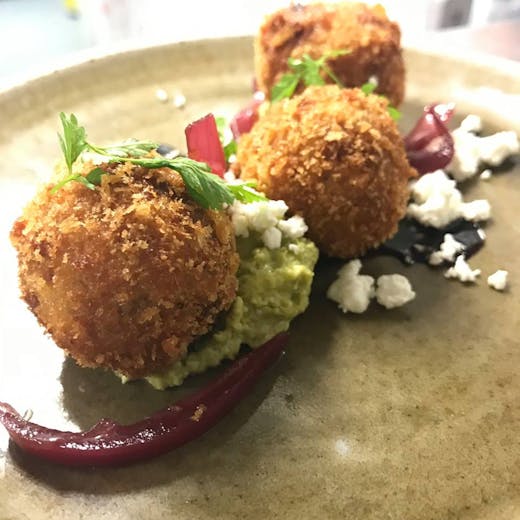 L. Mulligan. Grocer.