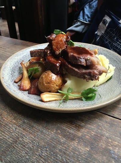 L. Mulligan. Grocer.