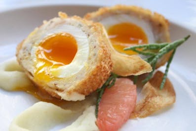 L. Mulligan. Grocer.